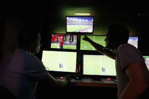 VAR dalam Sepak Bola